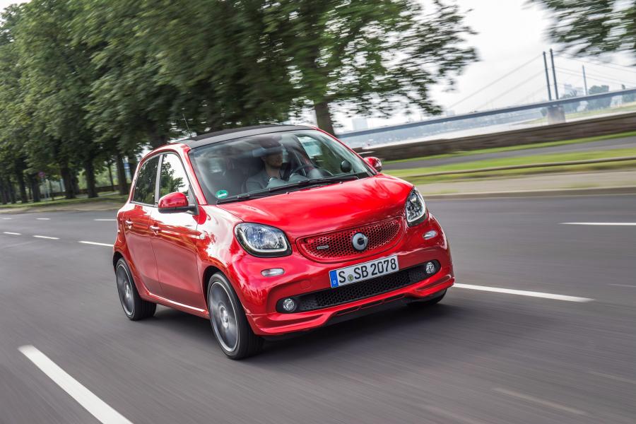  Smart ForFour Xclusive by Brabus 2016 года  (фото 18 из 20)